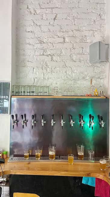 4 Craft Premium Beers Tasting with the Brewer - Meeting the brewer at Splaiul Independenței 2J