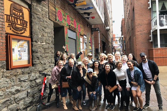 All-Inclusive Pub Crawl with Moonshine, Cocktails, and Craft Beer - What the included drinks are really worth