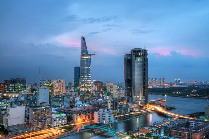Amazing night with Saigon Skydeck and local beer tasting - Starting at 5:30 pm in central Ho Chi Minh City