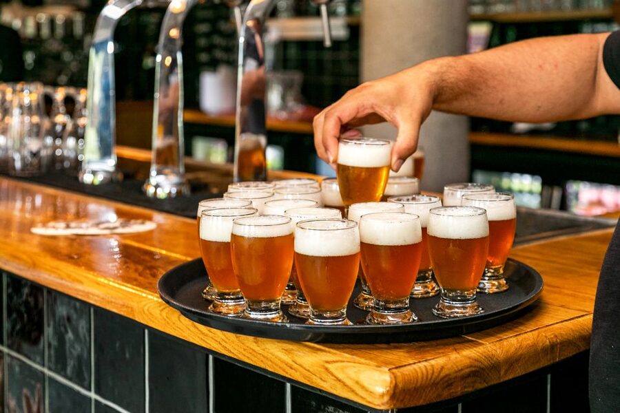 Amsterdam: Guided Craft Beer Brewery Bus Tour with Tastings - Why this bus tour works in Amsterdam