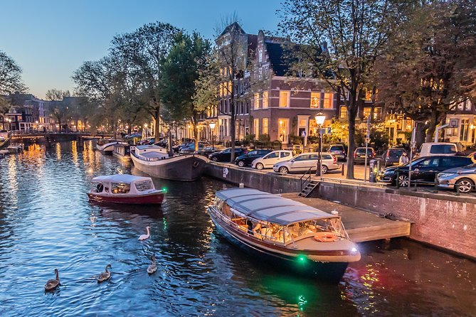 Amsterdam Small-Group Evening Canal Cruise Including Wine, Craft Beer, Cheese - Is $95.58 a fair price?