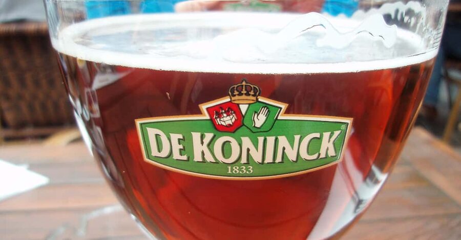 Antwerp Beer Tour - De Koninck on the Main Square