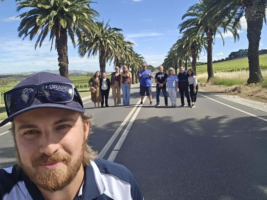 Barossa: Enjoy Wine, Lunch, Brewery, Chocolate & Wildlife - The Whispering Wall is short, strange, and worth your time