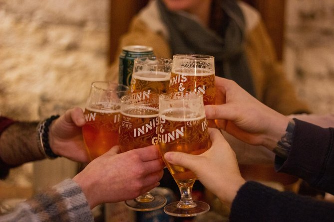 Beer Tasting Session in Edinburgh's Underground Vaults | 1 hour - Entering The Lost Close beneath Edinburgh