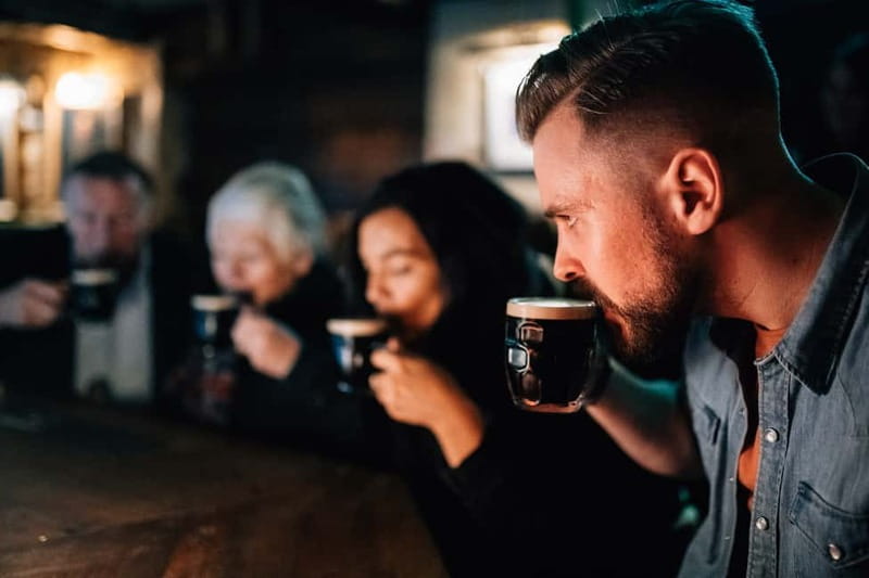 Belfast: Guided Craft Beer and Street Food Tour - Four kinds of street food, with one counting detail