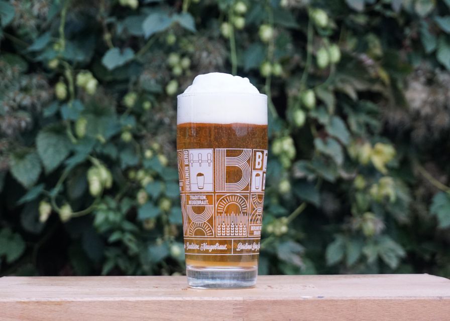 Berlin: Berliner Berg Brewery Tour with Beer Tasting - Practical limits worth knowing