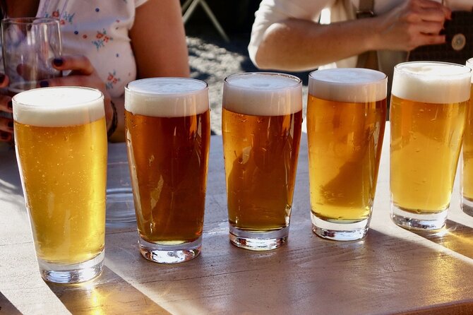Berlin Craft Beer & Cultural Tour With Snack - The first two hours: street art, local stories, and East Berlin context
