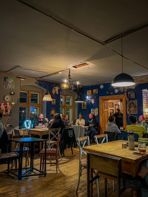 Brașov Top Craft Beer & Secret Bars Tour with Local Guide - Key points at a glance