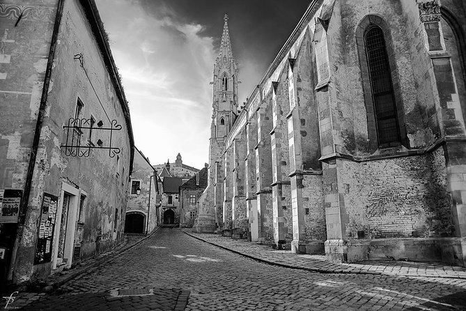 Bratislava 2 hours walking tour with beer tasting - Key points at a glance