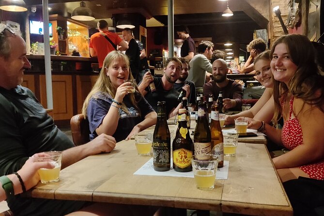 Bruges Beer Tasting Experience (with cheese!) - Six beers, six different ideas about Belgium