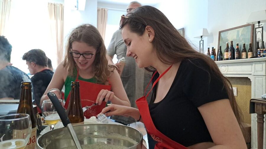 Bruges: Belgian Waffle-Making Workshop with Beer Tasting - Timing, location, and practical details