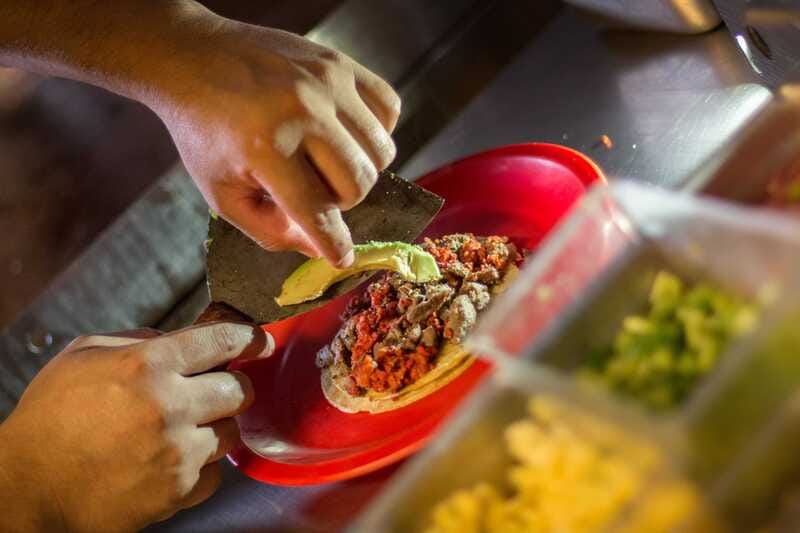 Cancún: Taco & Local Beer Tasting Tour with transportation - Stop four: The night venue, tortillas, music, and dessert