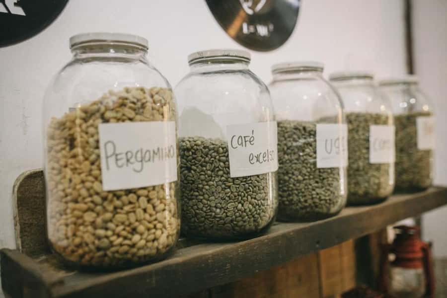 Cartagena Coffee Masterclass: Artisanal Roasting and Brewing - Meeting the coffee artisans at Café del Mural