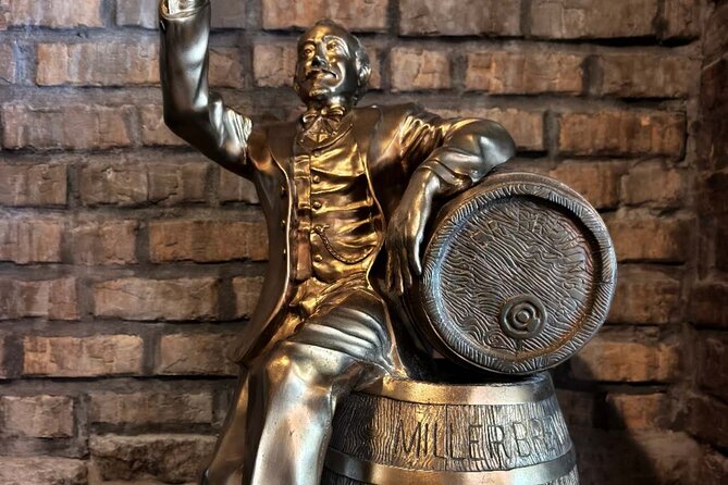 Chicago to Milwaukee Day Trip with Brewery Tour & City Highlights - Miller Brewery: Brewing, Buildings, and Tasting