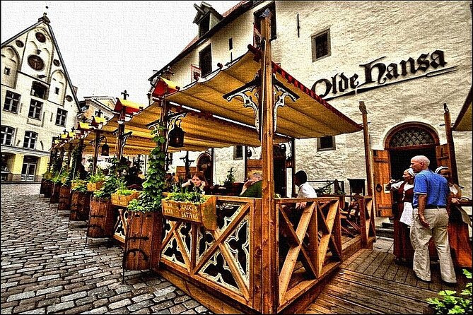 City tour and craft beers and cheeses at the local market - The Old Town walk brings the history into focus