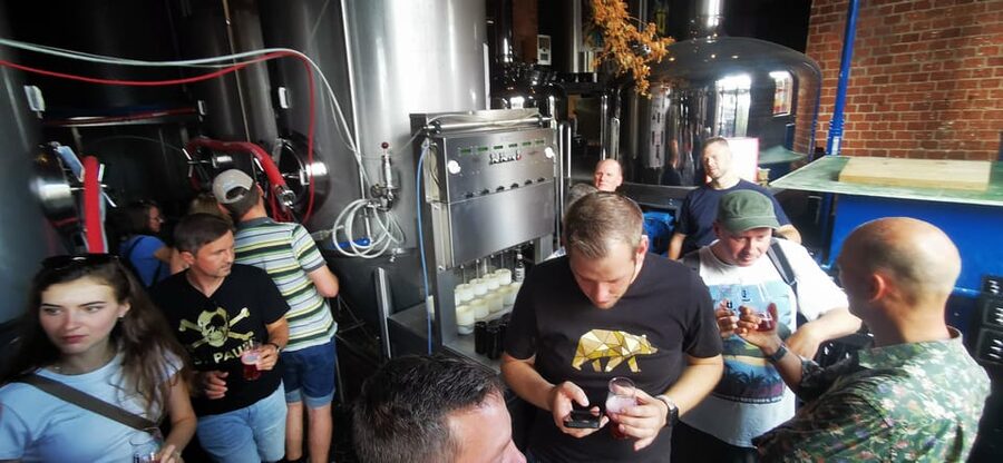Craft beer tour/beer tour Hamburg - A second tasting and a shop with 250 beers