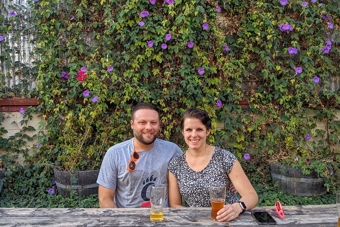 Craft Beer Walking Tour: 4 Breweries - 3 Hours - 2 Snacks - 1 Mile - At a Glance: Four Stops, One Mile, Six People