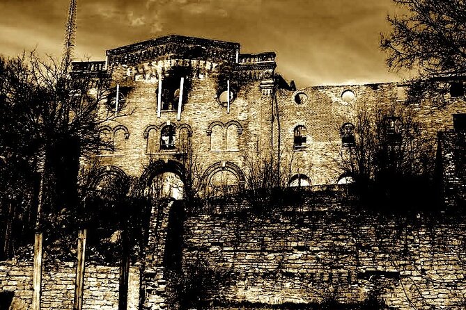 Darkside of Brewing Tour: Tales of Cincinnati's Haunted and Gruesome Past - Cincinnati’s grim stories, from grave robbing to murder