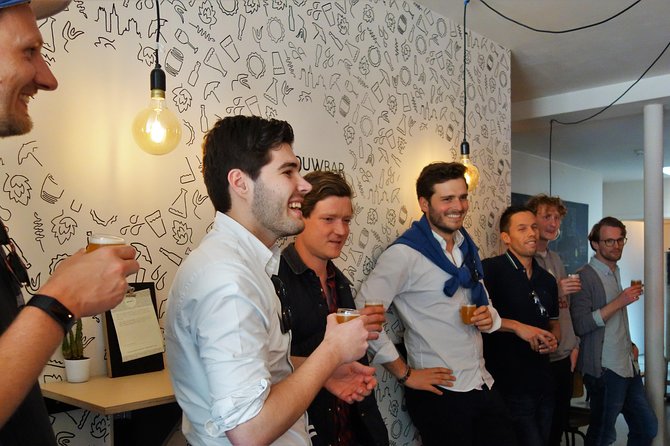 Discover our Brussels craft breweries with a local, passionate, young guide - Final stop: two more styles and local snacks