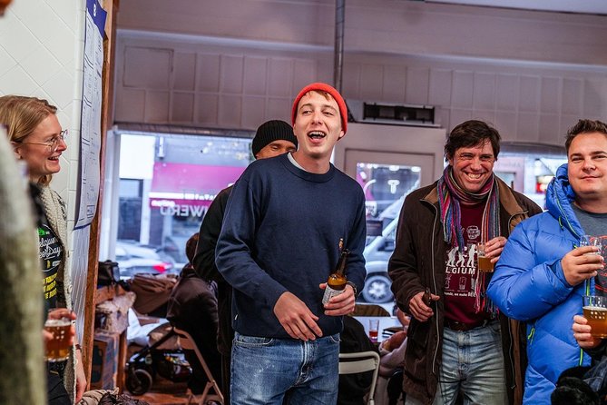 Discover our Brussels craft breweries with a local, passionate, young guide - First stop: lambic near La Bourse