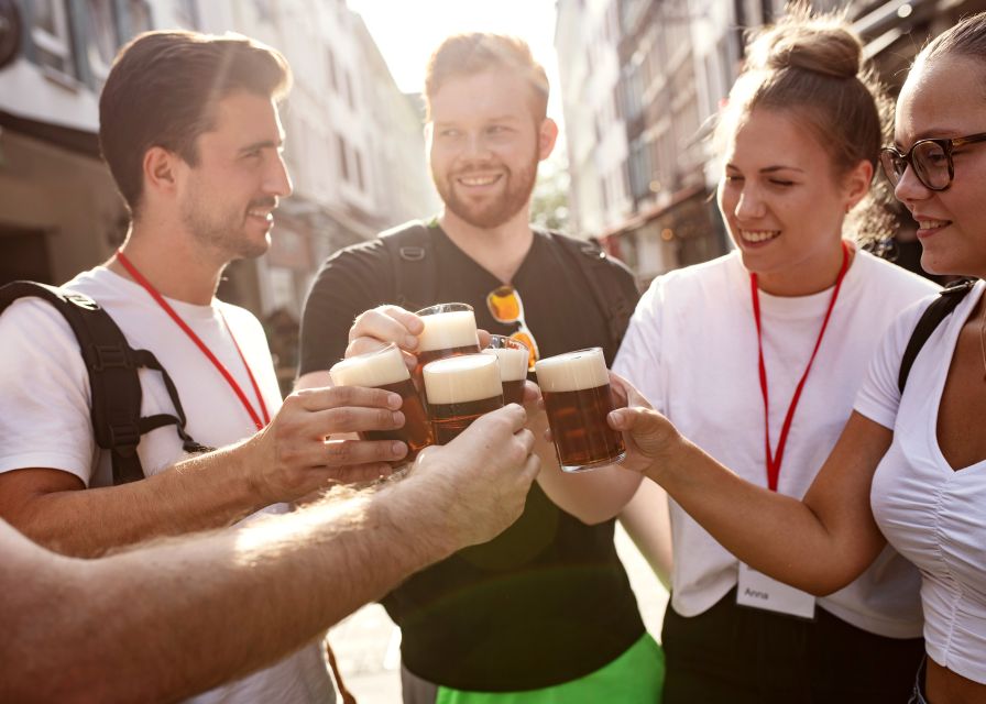 Düsseldorf: Brewery Tour with Alt Beer Tastings - Why Altbier matters in Düsseldorf