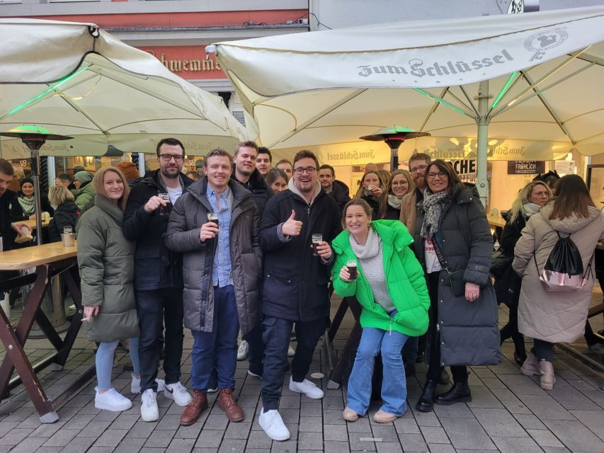 Düsseldorf: Guided Beer Tour with 4 Beers & a Flexible Route - Stop two: Comparing Altbier with other styles