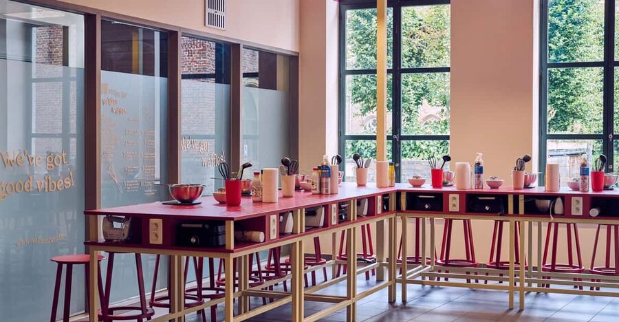 Ghent: Belgian Waffle-Making Workshop with Beer Tasting - What happens during the 90-minute workshop