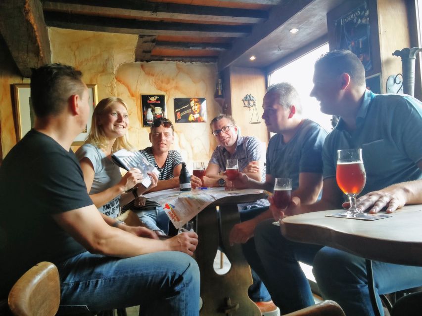 Ghent: Brewery visit + Beer Tasting tour with a Young Local - Stop one: a Belgian blonde at a working brewery