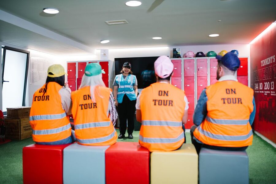 Glasgow: Tennent’s Brewery Guided Tour and Free Pint - The guides are a major part of the experience