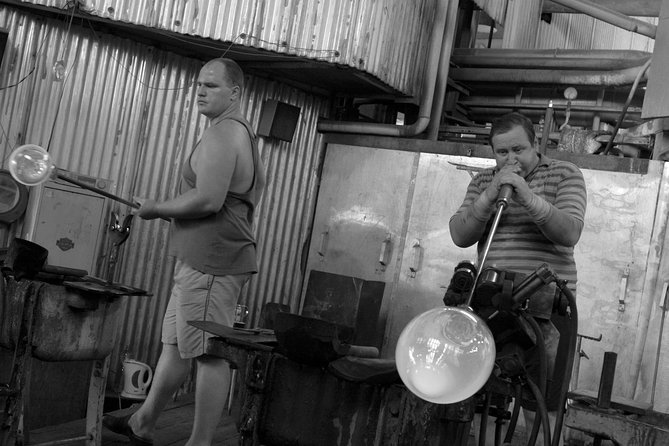Glass and Brewery Day Trip from Prague - The guide can make or break the day