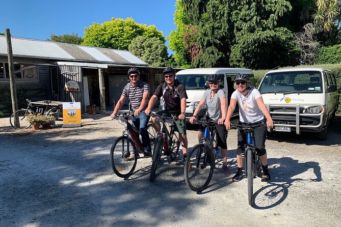 Great Taste Beer Tour by Bicycle (Self-guided) - Family stops at the beach and Pic’s Peanut Butter World