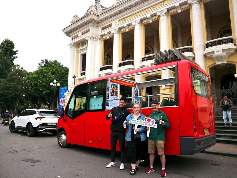 Hanoi Exclusive Craft Beer Bus: Cultural Sightseeing Tour - West Lake and Tran Quoc Pagoda