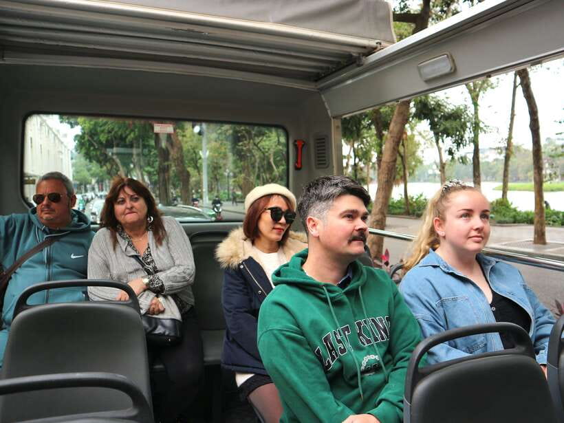 Hanoi Exclusive Craft Beer Bus: Cultural Sightseeing Tour - What the mini bus adds