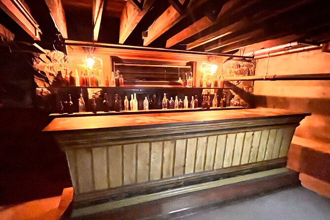 Haunted Underground Shanghai Tunnel Tour with Brewery Tastings - Nina and the haunted side of the visit