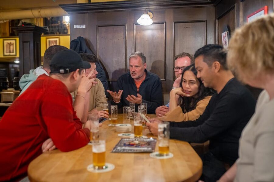 Informative and fun brewery tour in German, public - Brauerei zur Malzmühle: Begin with a Cologne classic