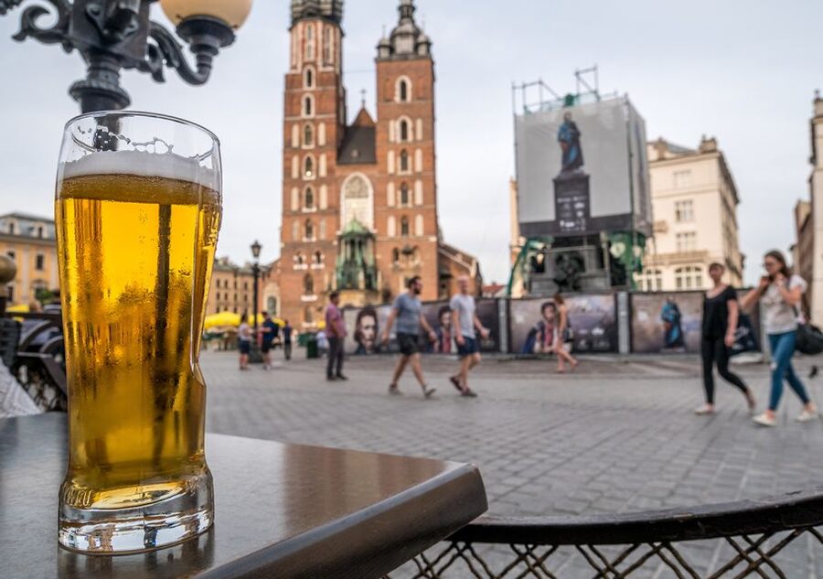 Krakow: Guided Craft Beer Tour - Starting beside Krakow’s Old Synagogue