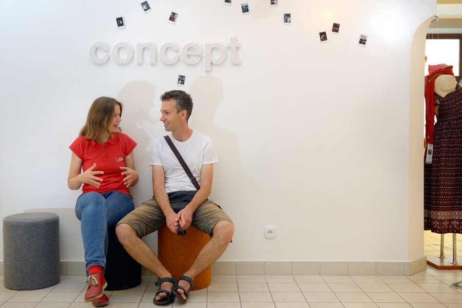 Krakow: Private Shopping Tour with Snacks and Beer Tasting - What to Bring and Who Will Enjoy It