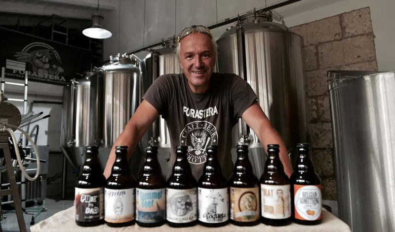 Mallorca: Craft beer tasting at the local Forastera brewery - A one-hour visit that can run at your pace