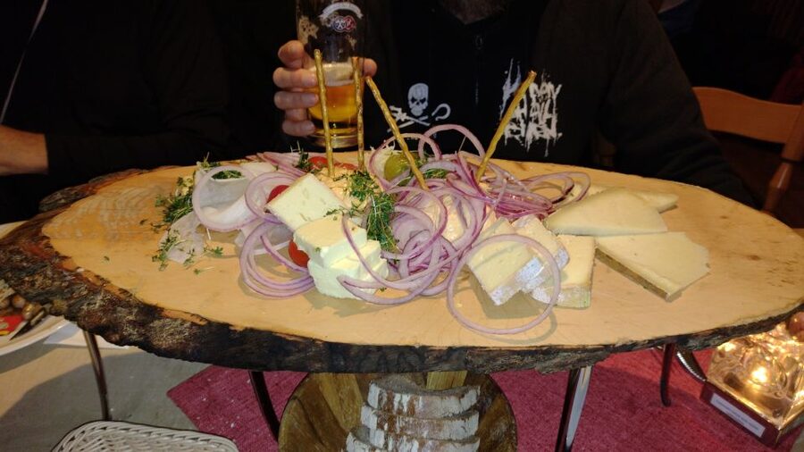 Munich: Bavarian Beer Walking Tour with Samples - Frauenkirche and Marienplatz: Munich beyond the mug