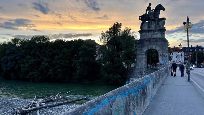 Munich: Guided Craft Beer & Cultural Tour With Snack - Useful timing and booking advice