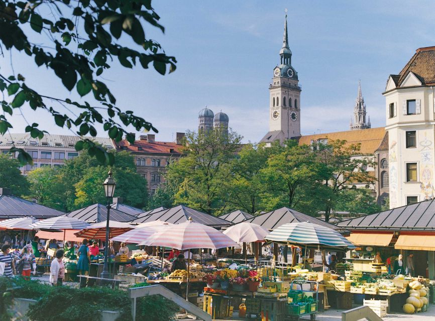 Munich: Guided Food Walking Tour with Beer Tasting - Pfennigmuggerl, bread and the first Bavarian flavors