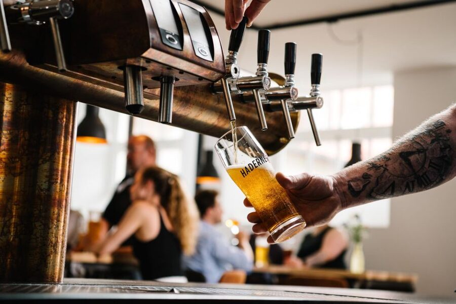Munich: Hands-On Brewery Tour & Tasting of 4 Organic Beers - Timing, clothing, and practical details