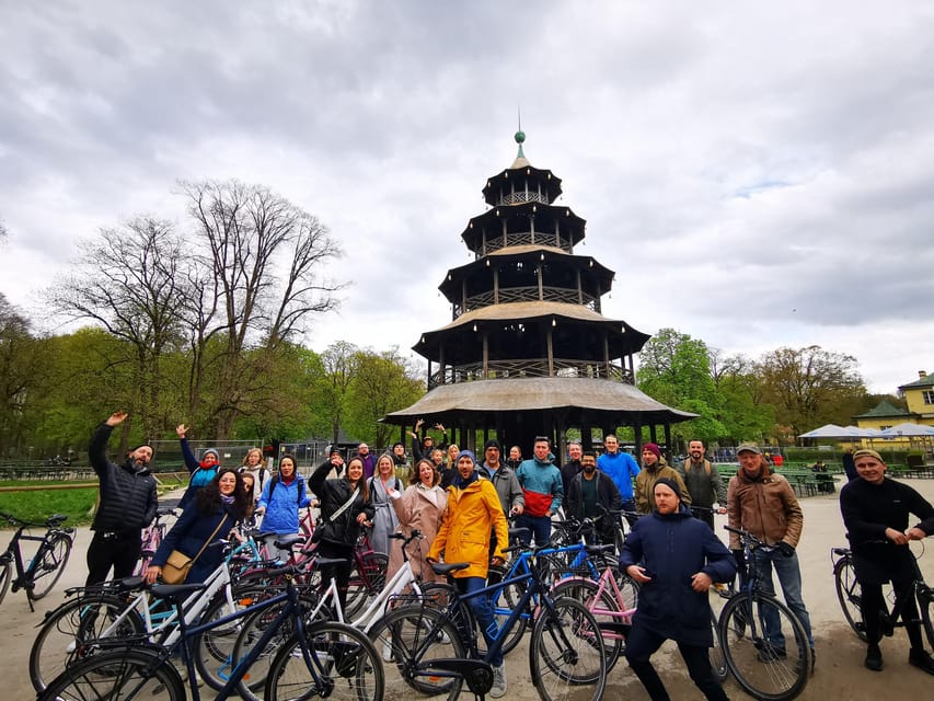 Munich: Mini Classic Bike Tour with Beer Garden Stop at 4 PM - How the guide shapes the experience