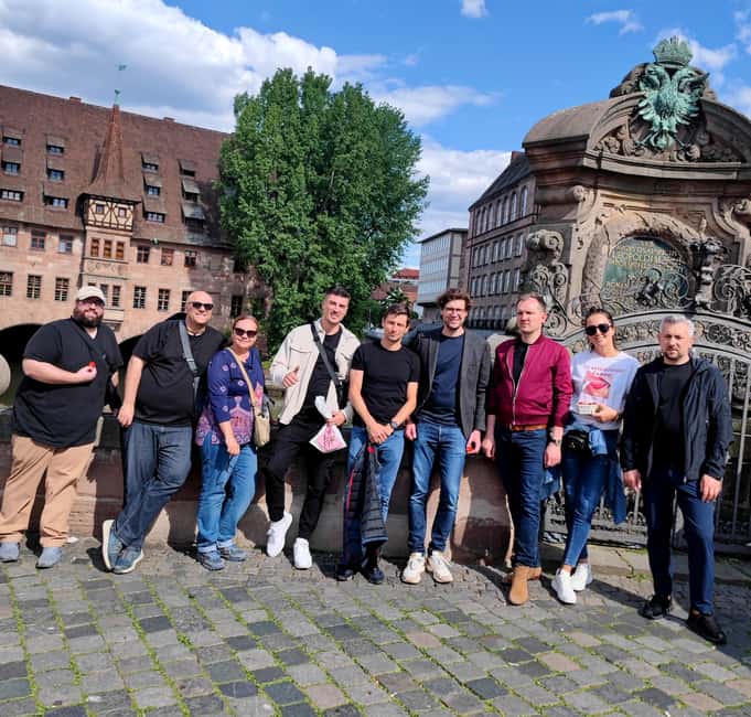 Nuremberg: Castle and Old Town Tour - incl. Tickets and red beer tasting - The Deep Well and Sinwell Tower climb