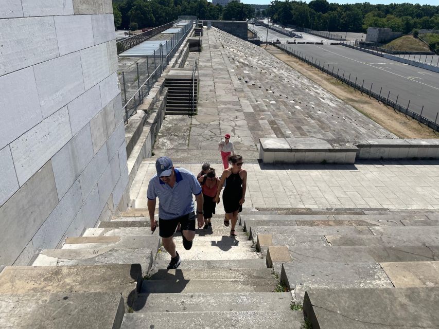 Nuremberg: World War 2 History Tour with Beer Tasting - Booking details that affect the value