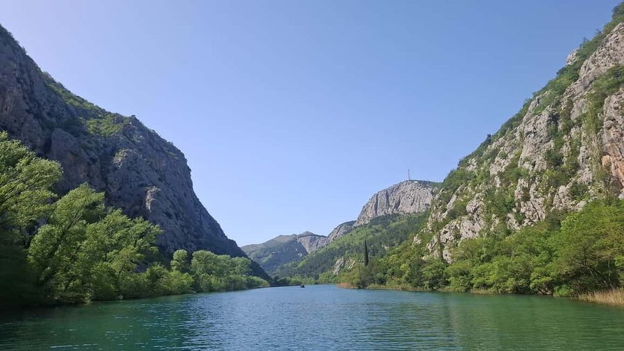 Omiš: 2-Hour Cetina River Glassboat And Beer Garden Visit - The return ride and the wildlife along the river