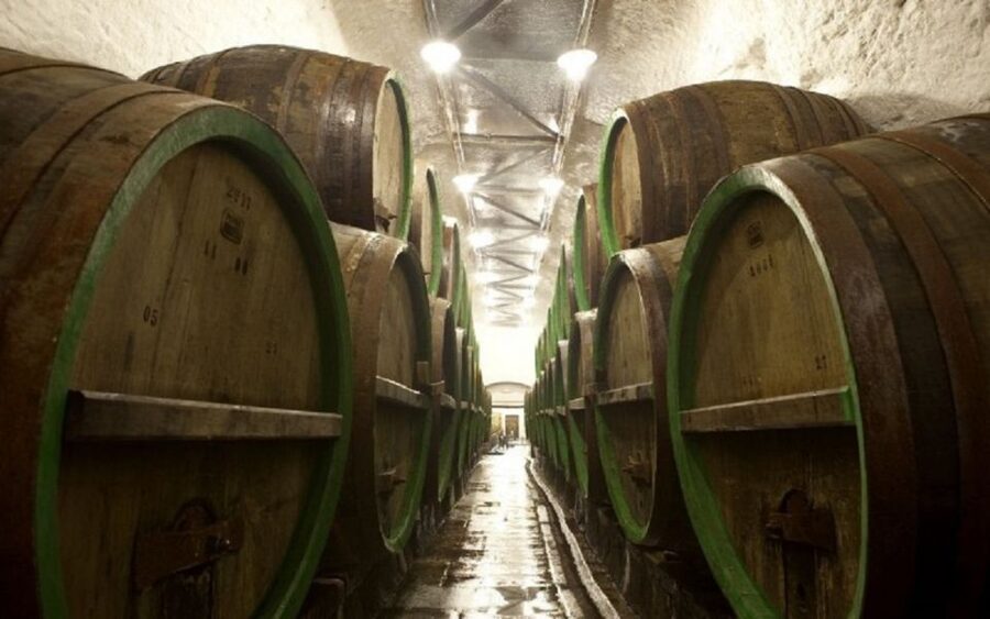 Pilsner Brewery & Nizbor Glass Factory Combination Tour - Nižbor and the Rückl Crystal Factory