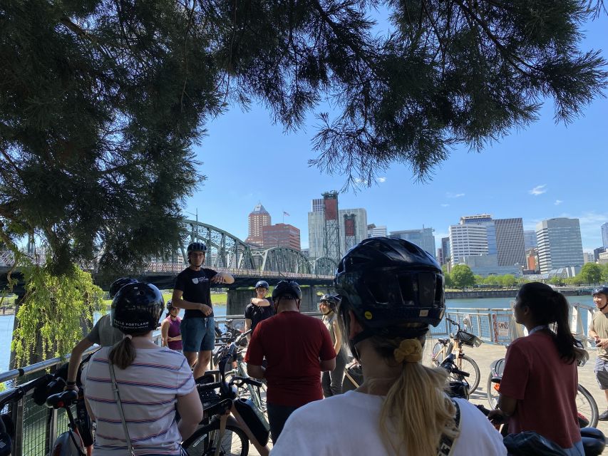 Portland: Guided Bike Tour with Brewery Visits - Portland beer and biking in six useful details