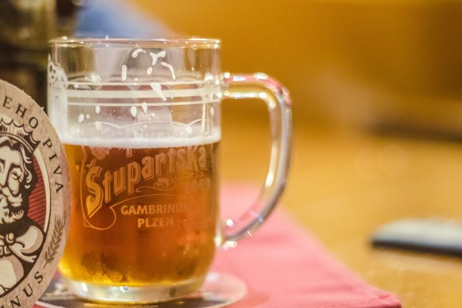 Prague: Legendary Beer Tour with Dinner - Dinner near Old Town Square
