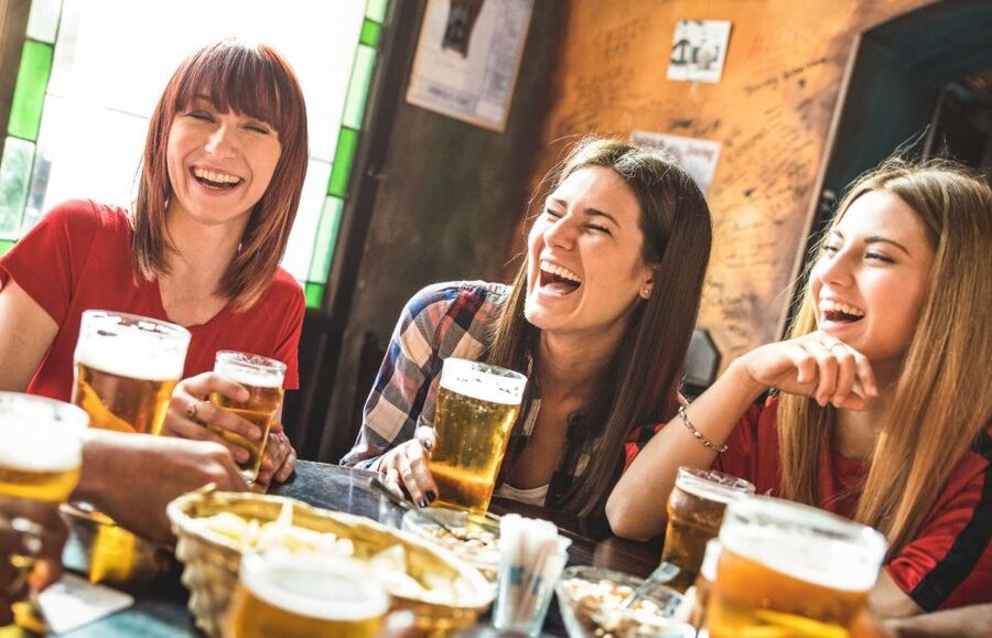 Private German Beer Tasting Tour in Berlin Old Town - The three-hour version adds German snacks and hot starters